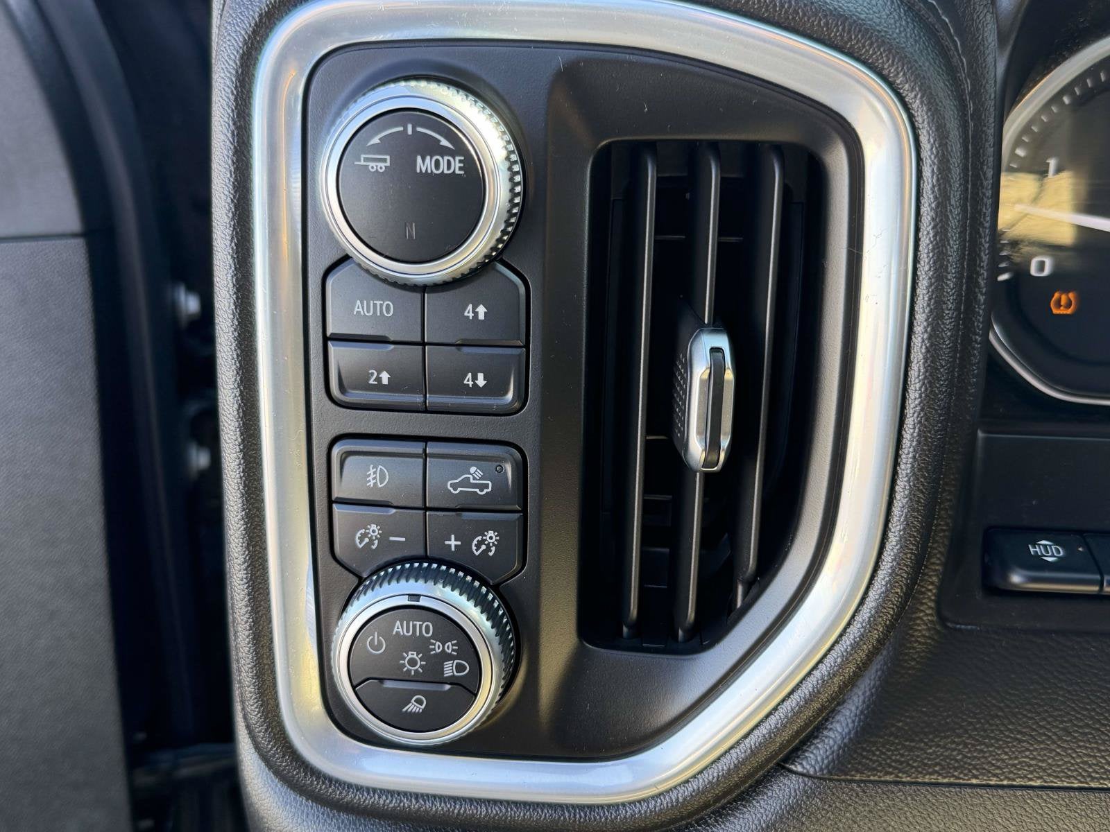 2021 GMC Sierra 3500HD 4WD Crew Cab Long Bed Denali