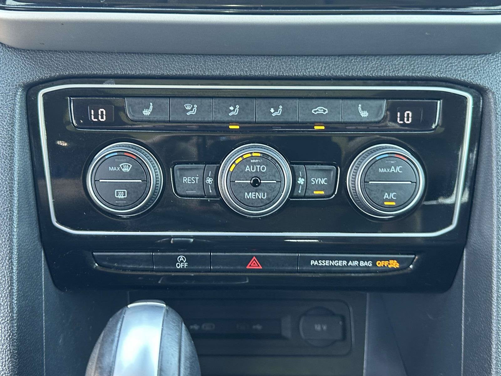 2023 Volkswagen Atlas 2.0T SEL