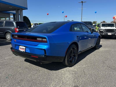 2027 Dodge Charger CHARGER R/T 4-DOOR AWD