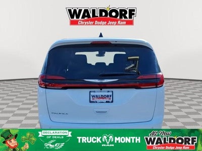 2026 Chrysler Pacifica PACIFICA SELECT