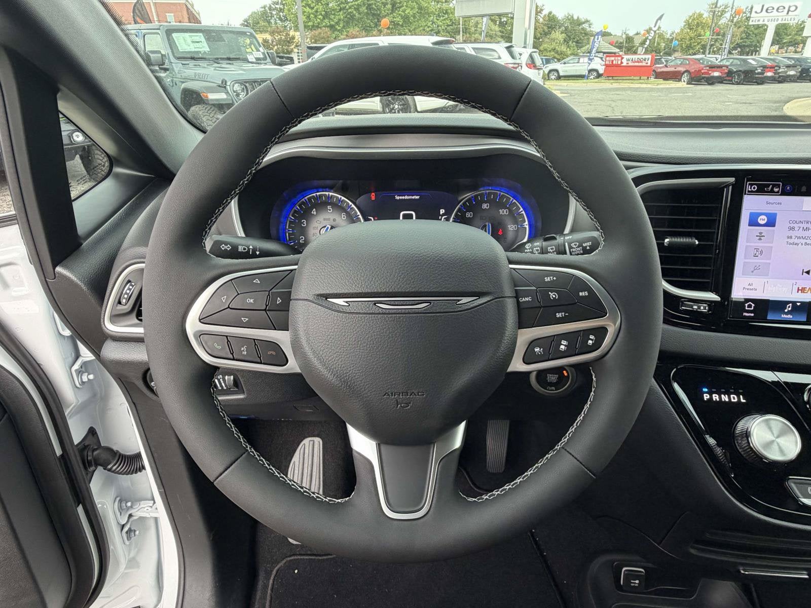 2027 Chrysler Pacifica PACIFICA LX