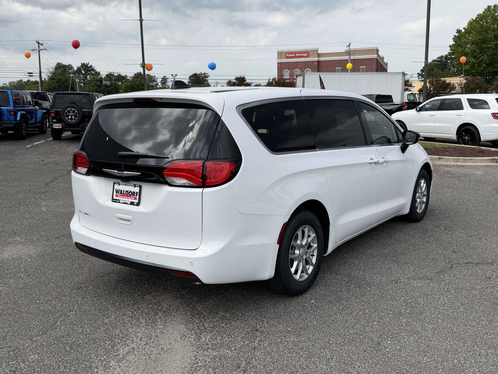 2027 Chrysler Pacifica PACIFICA LX