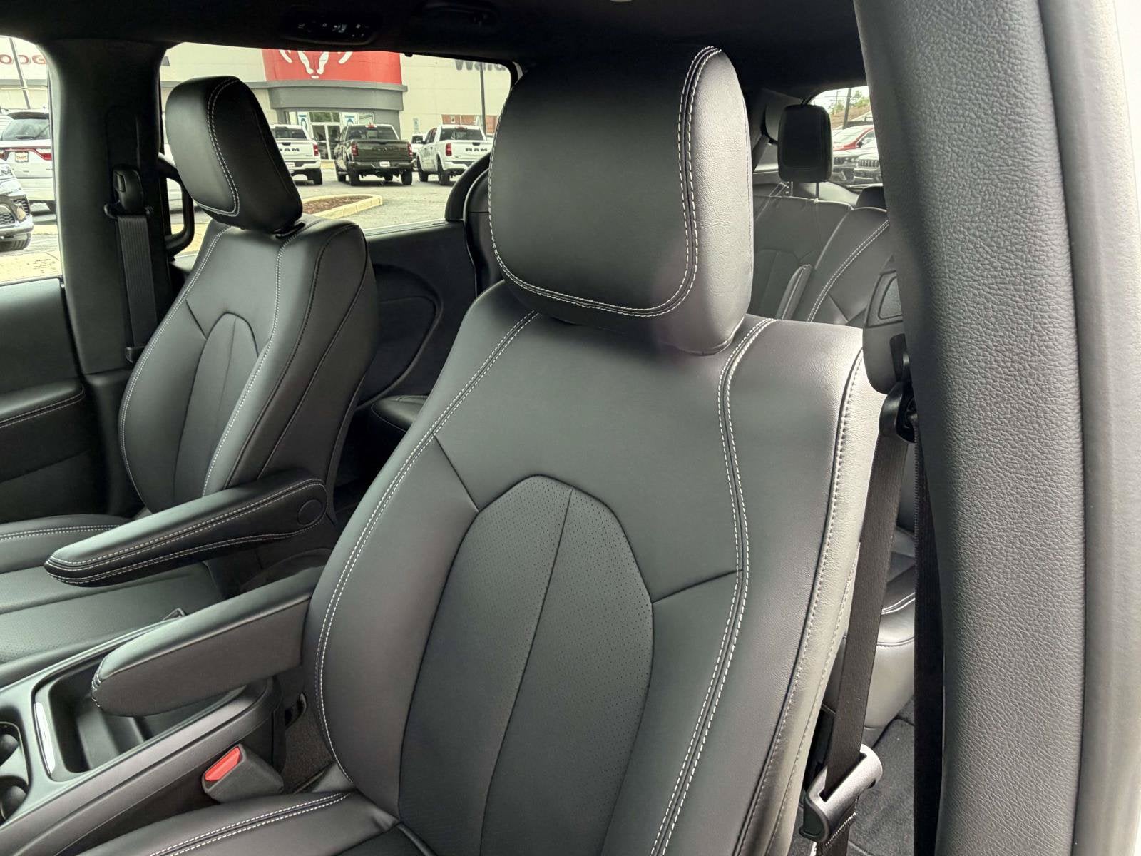 2027 Chrysler Pacifica PACIFICA LX