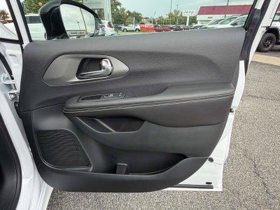 2027 Chrysler Pacifica PACIFICA LX