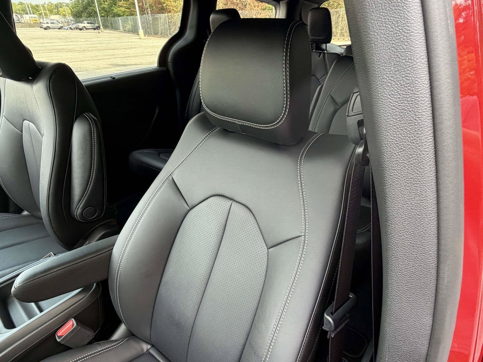 2027 Chrysler Pacifica PACIFICA LX