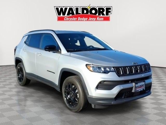 2025 Jeep Compass COMPASS LATITUDE 4X4