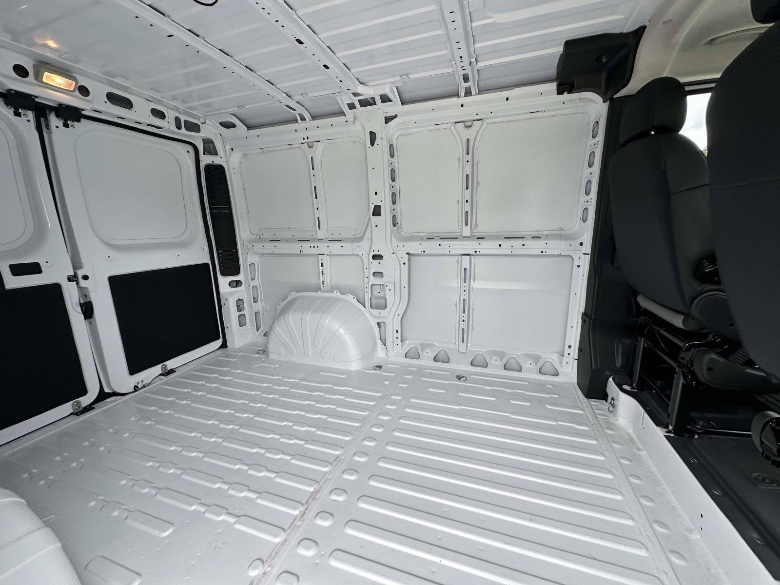 2025 RAM Ram ProMaster RAM PROMASTER 1500 TRADESMAN CARGO VAN LOW ROOF 118' WB