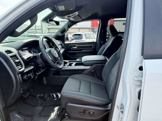 2026 RAM 1500 Big Horn Crew Cab 4x4 5'7' Box