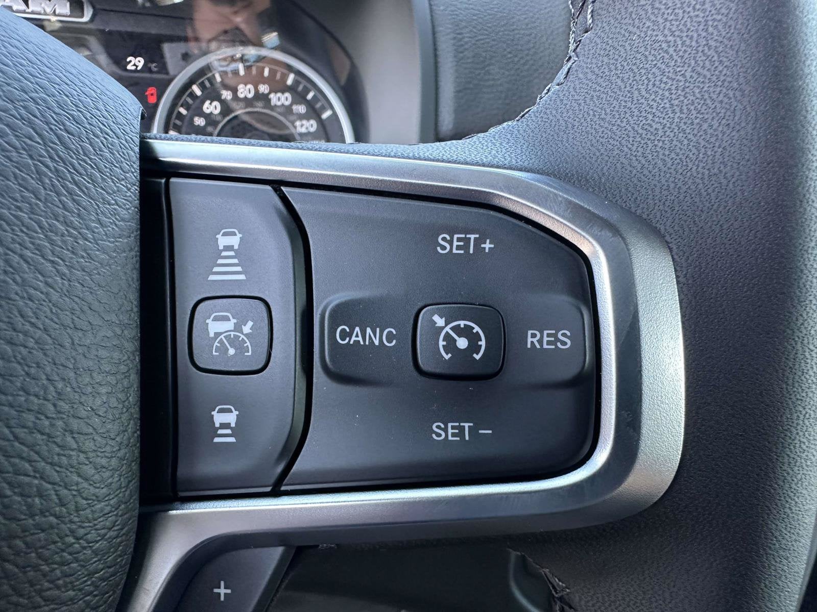 2027 RAM Ram 1500 RAM 1500 BIG HORN CREW CAB 4X4 5'7' BOX