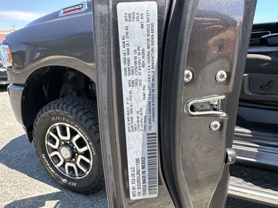 2022 RAM 2500 Big Horn Crew Cab 4x4 6'4' Box