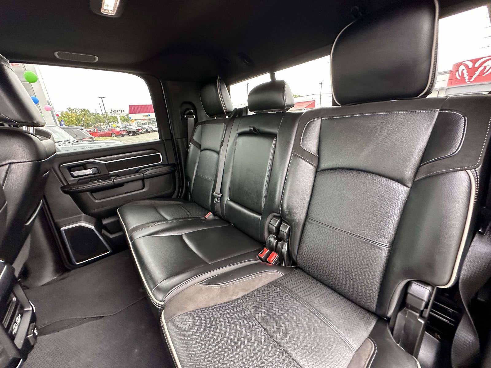 2024 RAM 2500 Laramie Crew Cab 4x4 6'4' Box