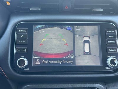 2023 Nissan Kicks SR Xtronic CVT