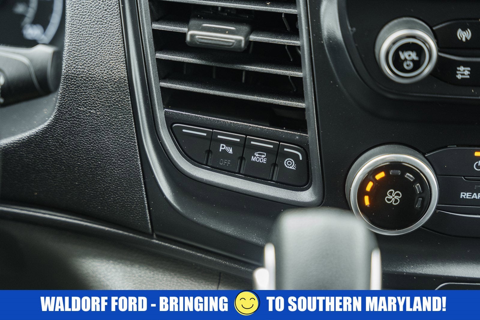 2023 Ford Transit Passenger Wagon 350