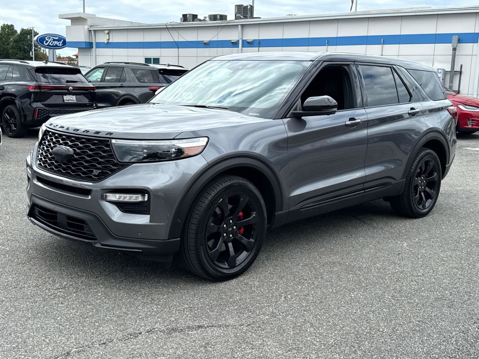 2021 Ford Explorer ST
