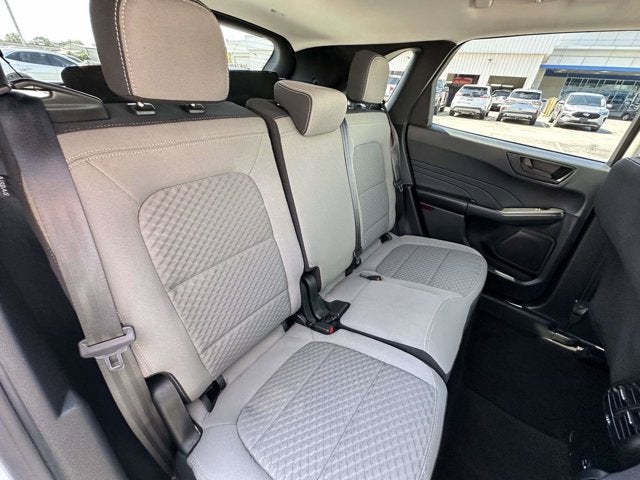 2022 Ford Escape SE Hybrid