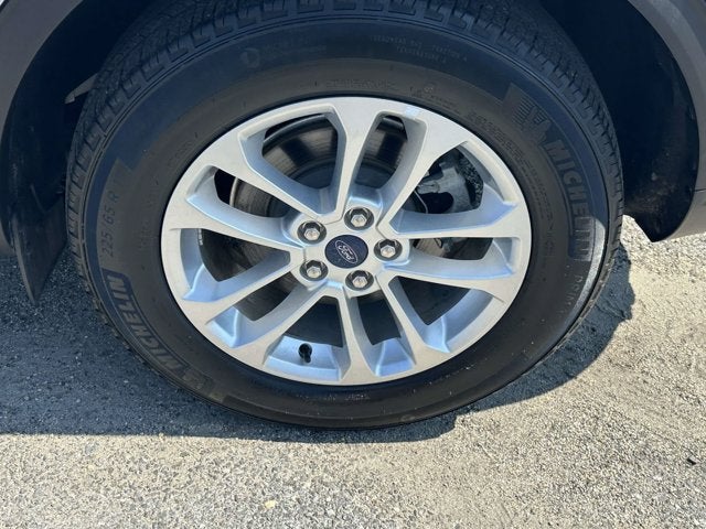 2022 Ford Escape SE Hybrid