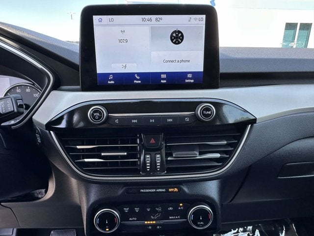 2022 Ford Escape SE Hybrid