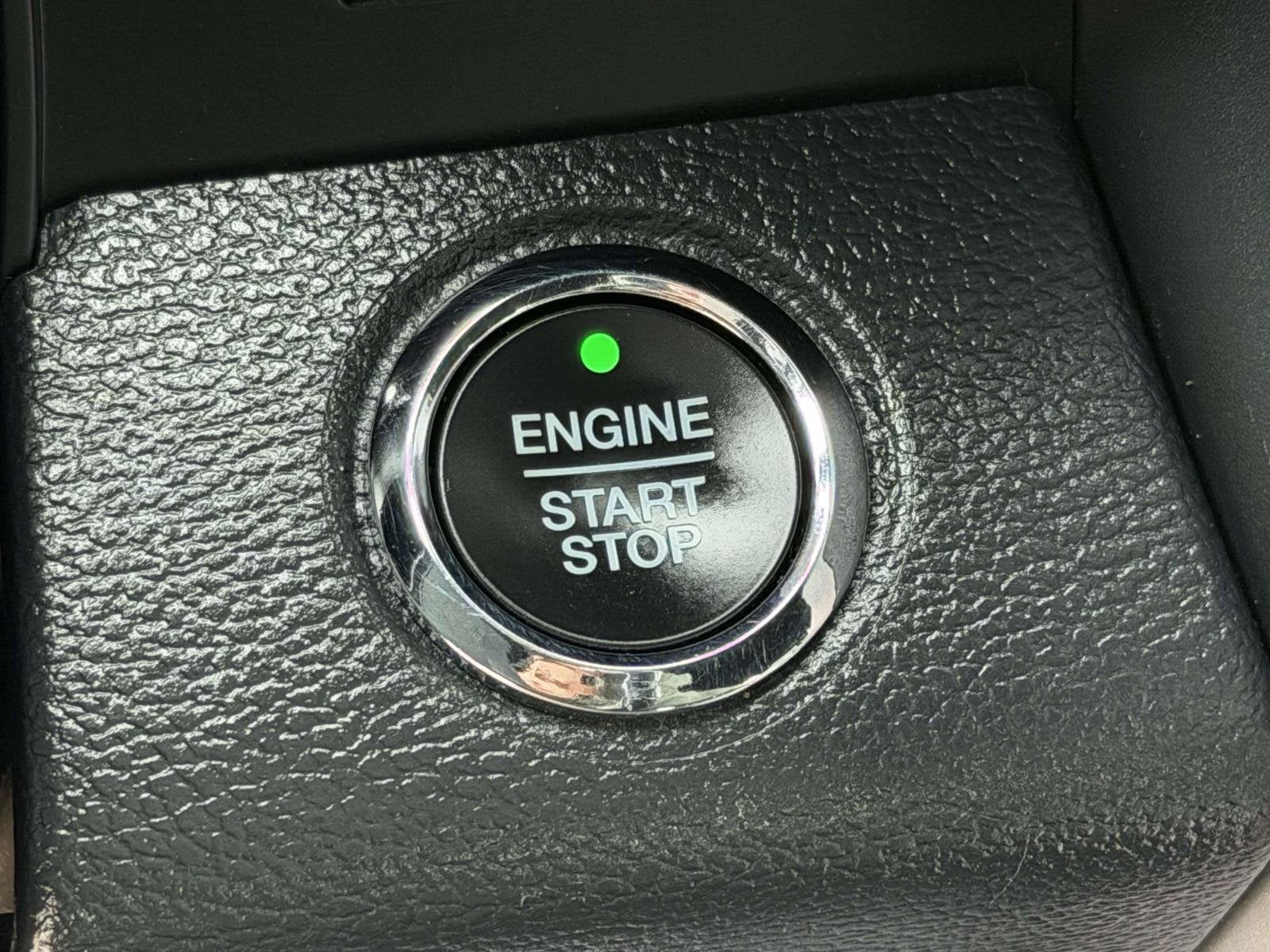 2022 Ford Super Duty F-350 SRW XL