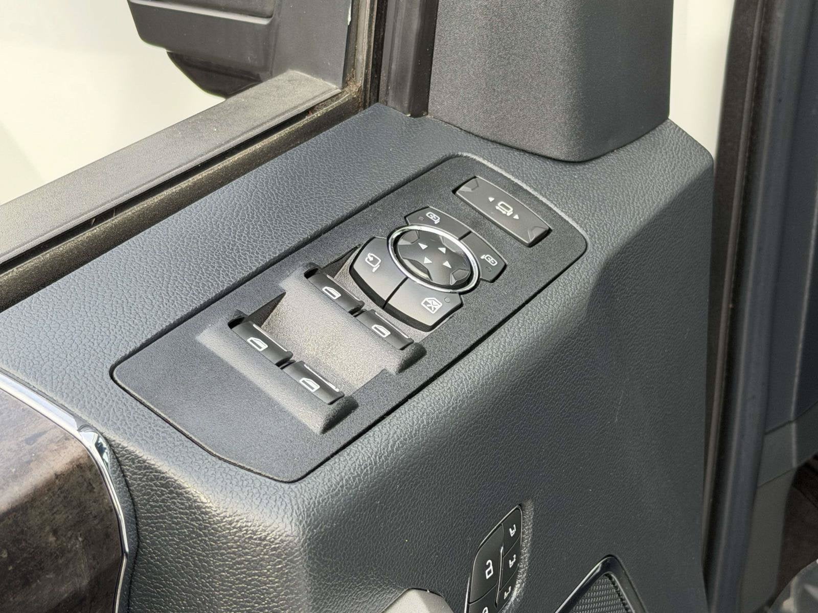 2022 Ford Super Duty F-350 SRW XL