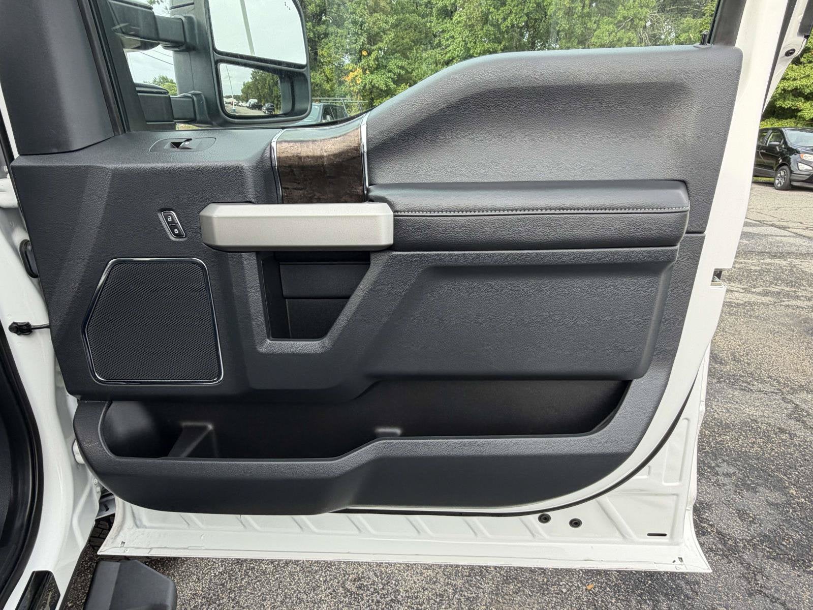 2022 Ford Super Duty F-350 SRW XL