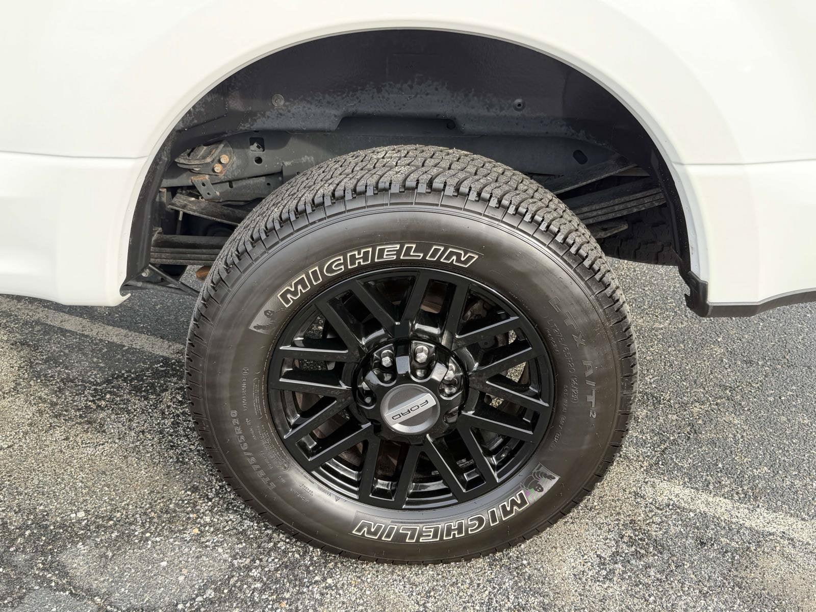 2022 Ford Super Duty F-350 SRW XL