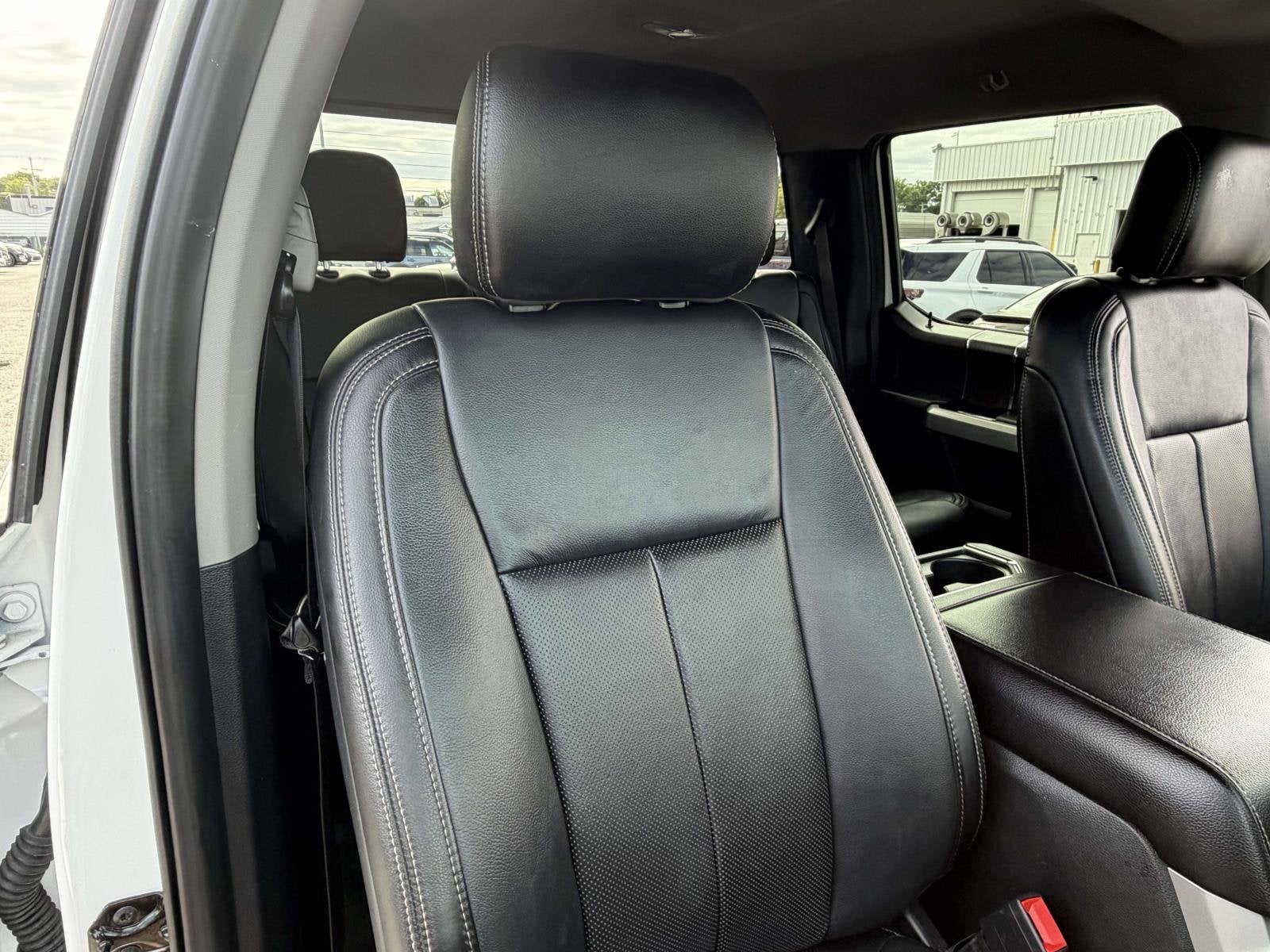 2020 Ford Super Duty F-350 SRW LARIAT