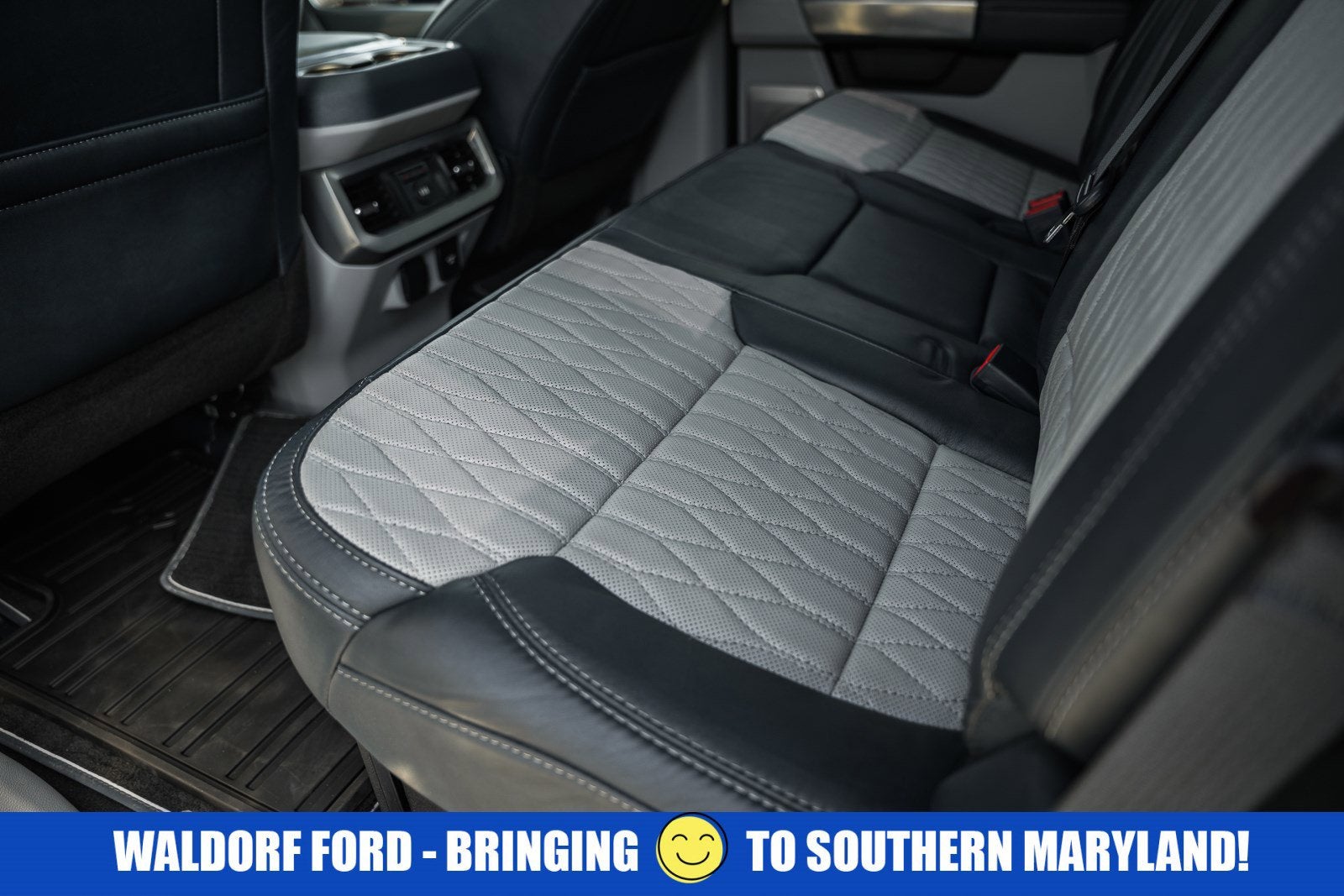 2023 Ford Super Duty F-450 DRW 4WD