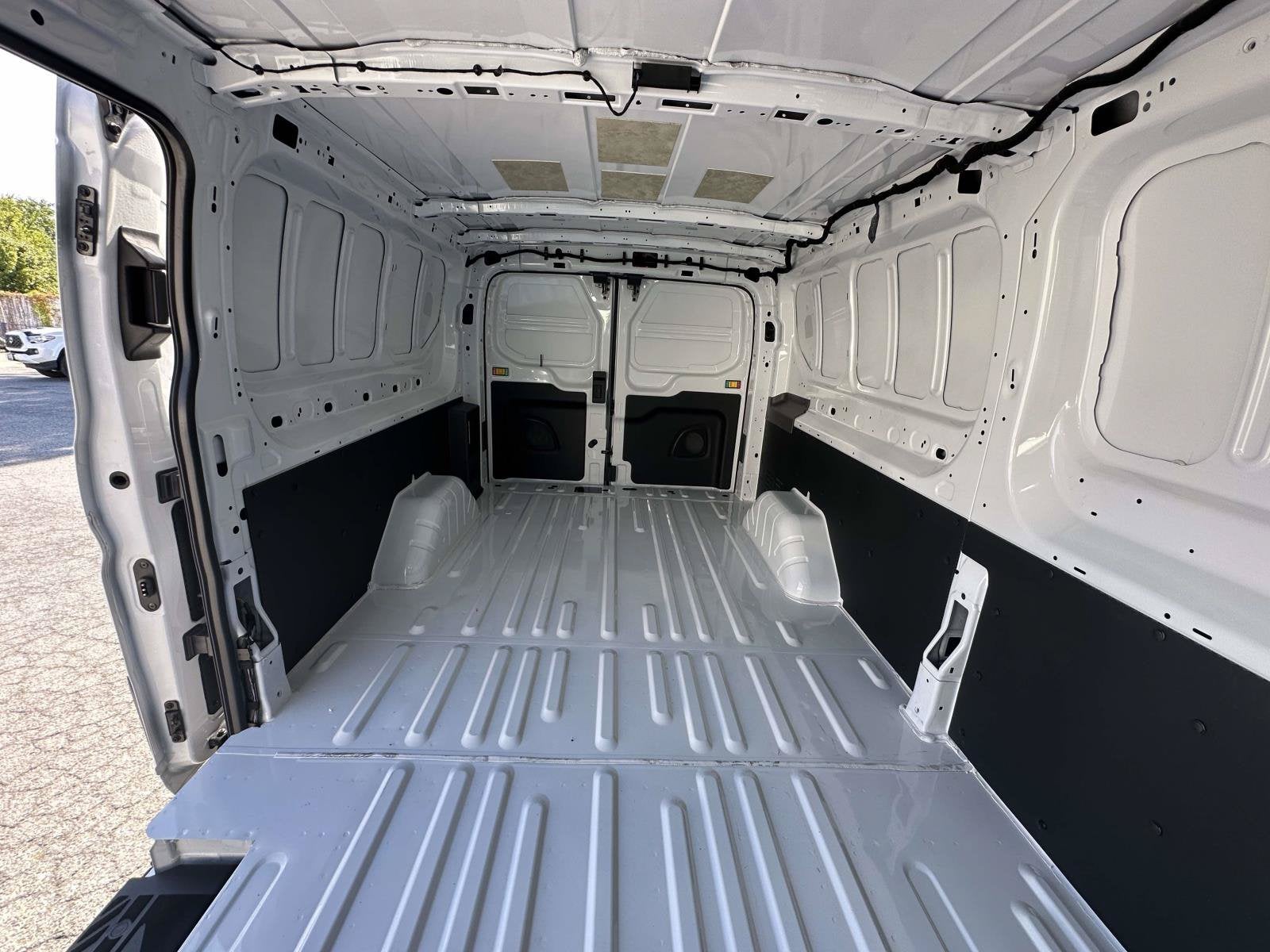 2023 Ford E-Transit Cargo Van T-3