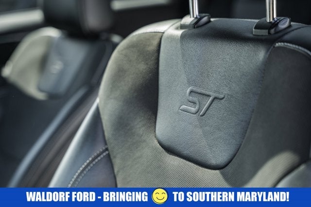 2022 Ford Edge ST