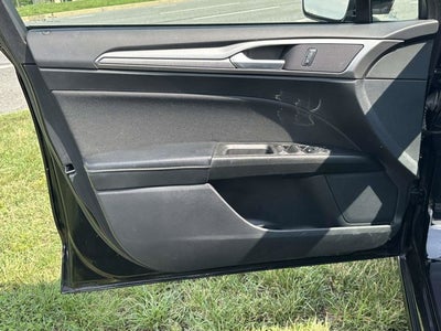 2019 Ford Fusion SE