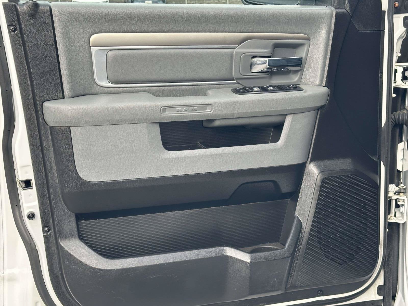 2019 RAM 1500 Classic SLT