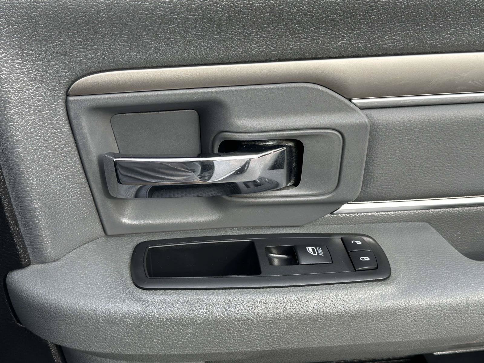 2019 RAM 1500 Classic SLT