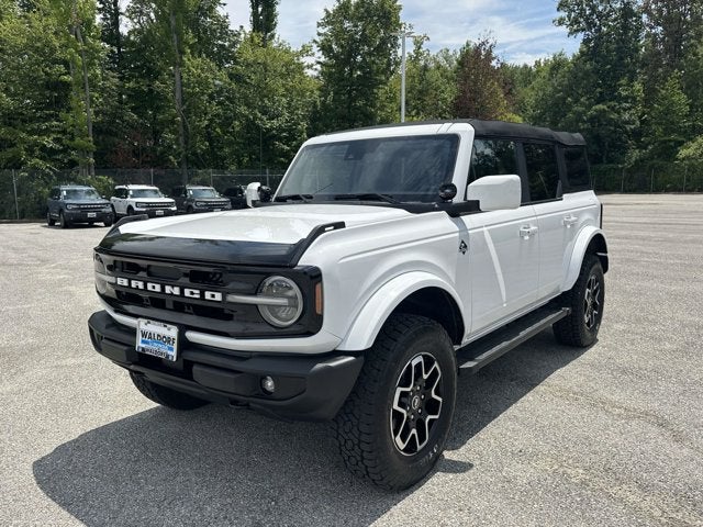 2023 Ford Bronco Base