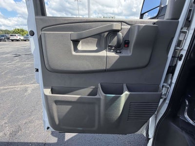 2021 GMC Savana Cargo Van RWD 2500 135"