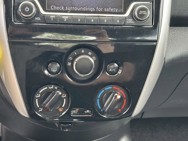 2017 Nissan Versa Sedan SV