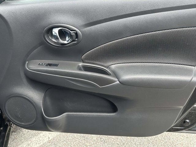 2017 Nissan Versa Sedan SV