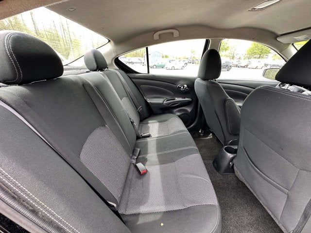 2017 Nissan Versa Sedan SV