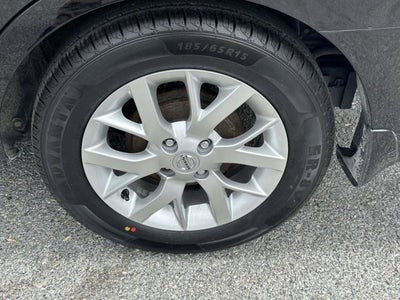 2017 Nissan Versa Sedan SV