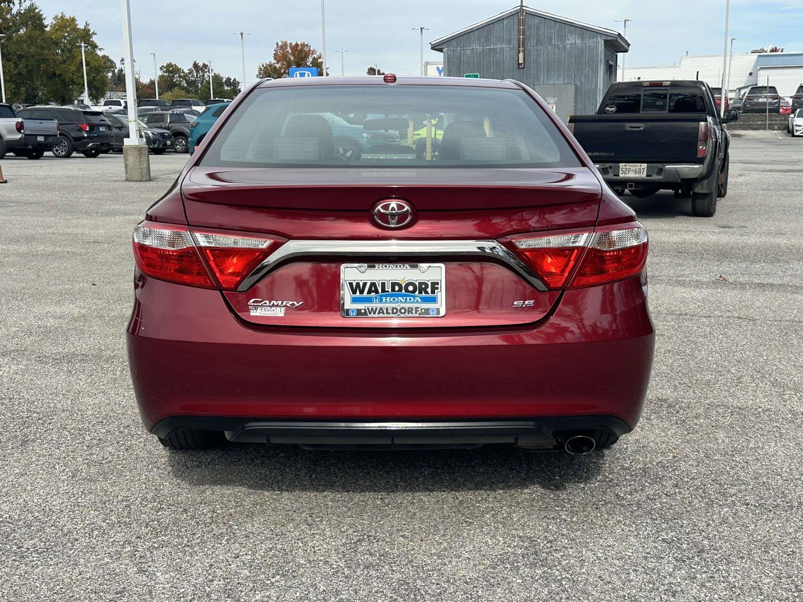 2017 Toyota Camry SE