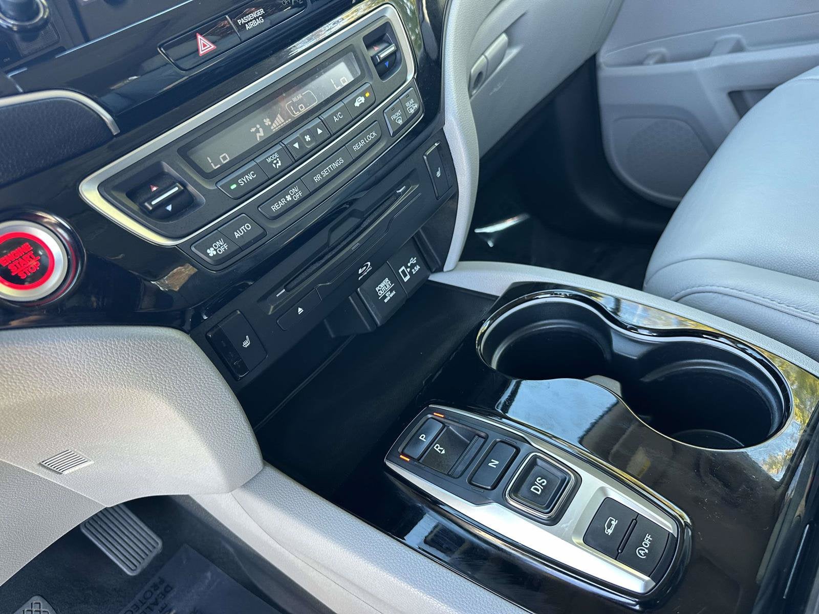 2020 Honda Pilot Touring 8-Passenger