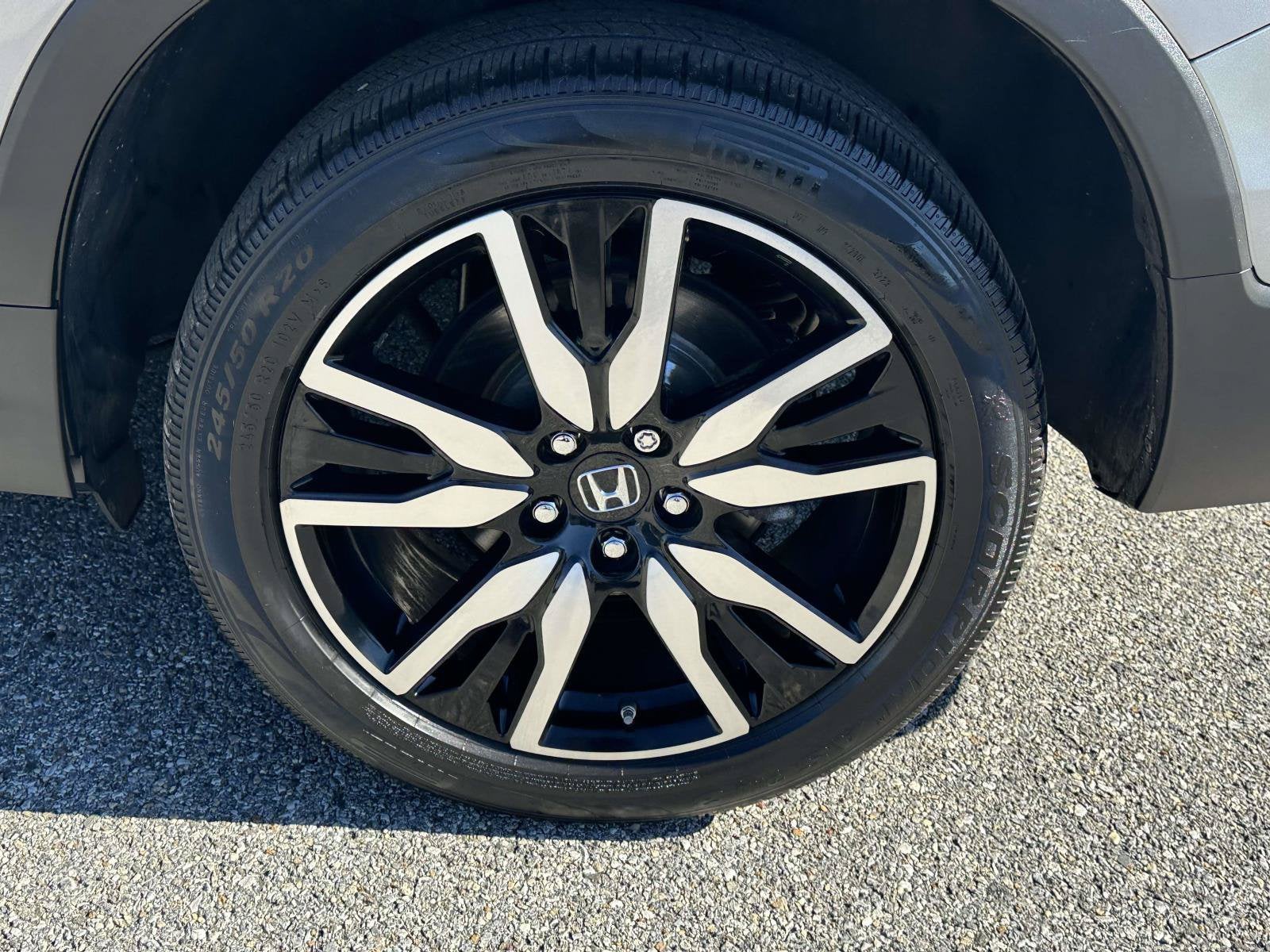 2020 Honda Pilot Touring 8-Passenger