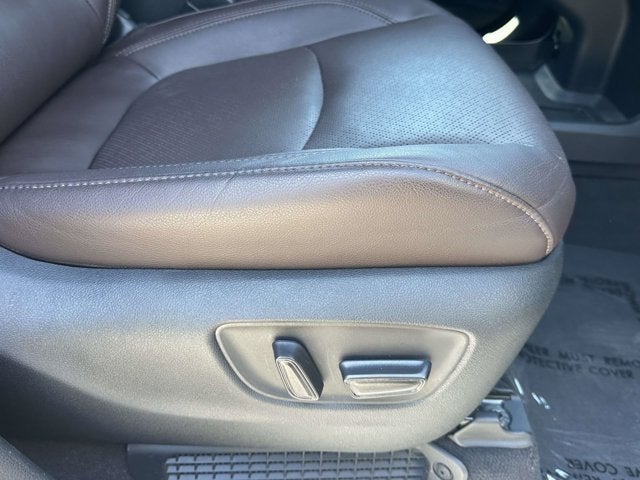 2021 Toyota Sienna Base