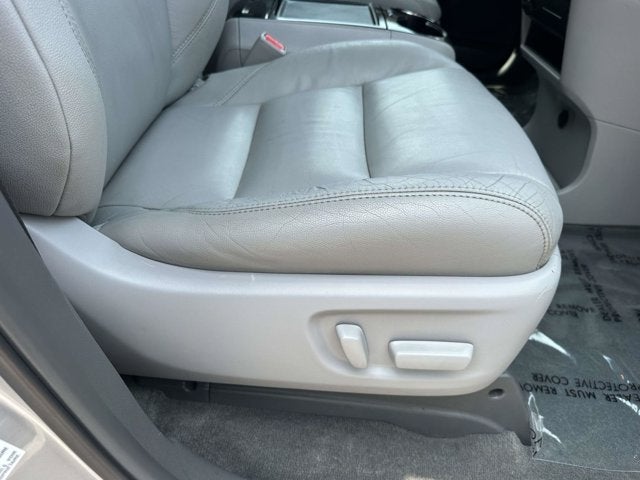 2017 Toyota Sienna Base