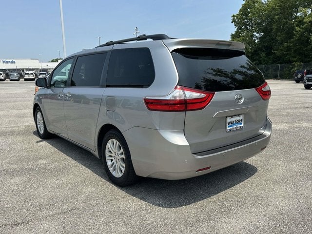 2017 Toyota Sienna Base