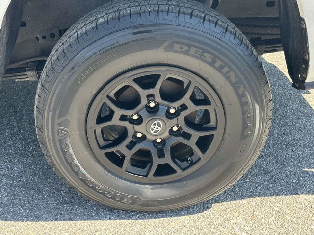 2016 Toyota Tacoma SR5