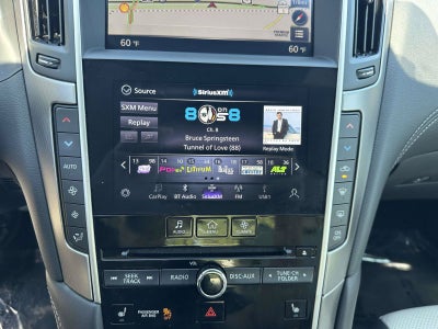 2022 INFINITI Q60 LUXE