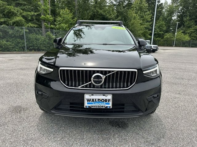 2023 Volvo XC40 Ultimate Bright Theme