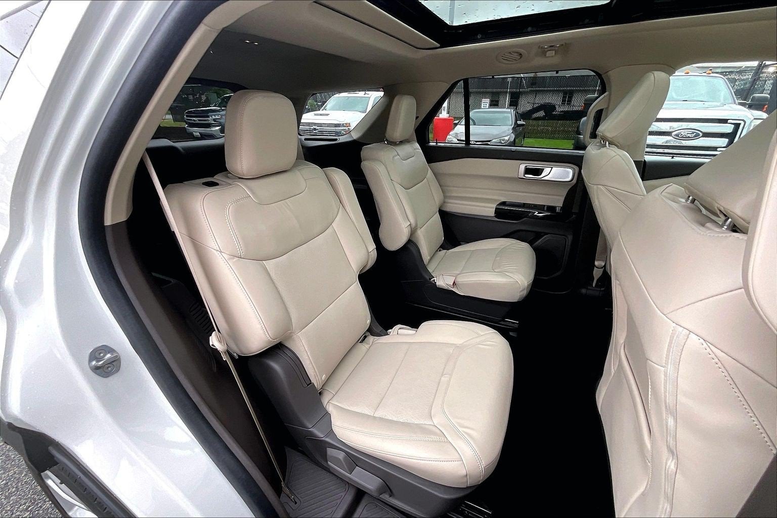 2024 Ford Explorer Platinum