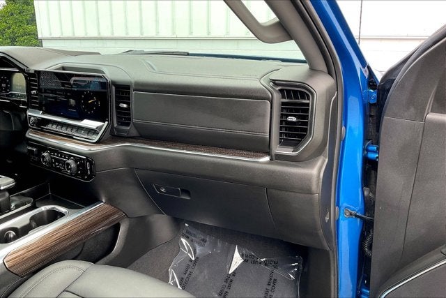 2023 Chevrolet Silverado RST