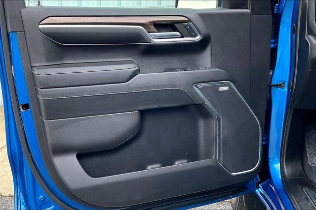 2023 Chevrolet Silverado RST
